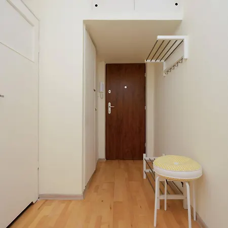 Walowa With Balcony Downtown By Renters Appartement
