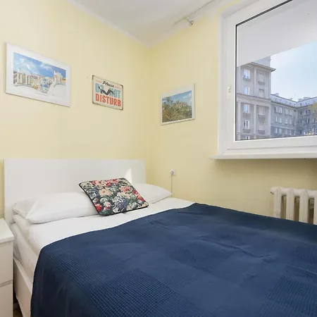 Apartment Walowa With Balcony Downtown By Renters