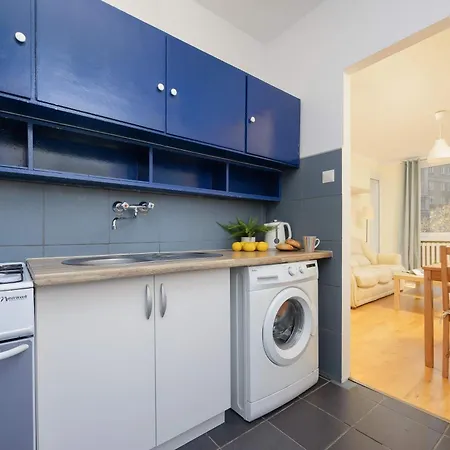 Apartment Walowa With Balcony Downtown By Renters Warschau