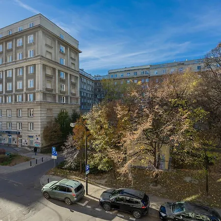 Walowa With Balcony Downtown By Renters Apartamento *