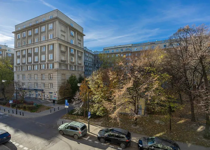 Wałowa With Balcony Downtown By Renters Apartament *