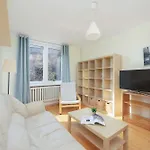 Walowa With Balcony Downtown By Renters * Varsavia