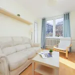 Walowa With Balcony Downtown By Renters Appartamento