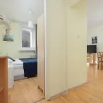 Appartamento Walowa With Balcony Downtown By Renters