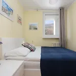 Appartamento Walowa With Balcony Downtown By Renters