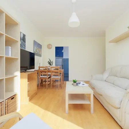 Lägenhet Walowa With Balcony Downtown By Renters