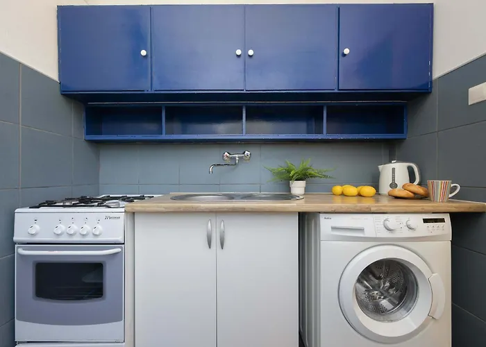 Walowa With Balcony Downtown By Renters Варшава